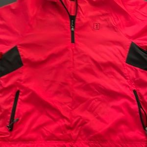 PGA Tour Golf Windbreaker - with zip off sleeves like new.